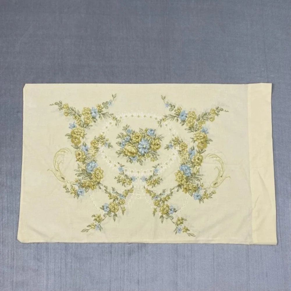 Vtg JP Stevens Tastemaker Pillowcase 20x31‎ Standard Queen Muslin Floral Cottage